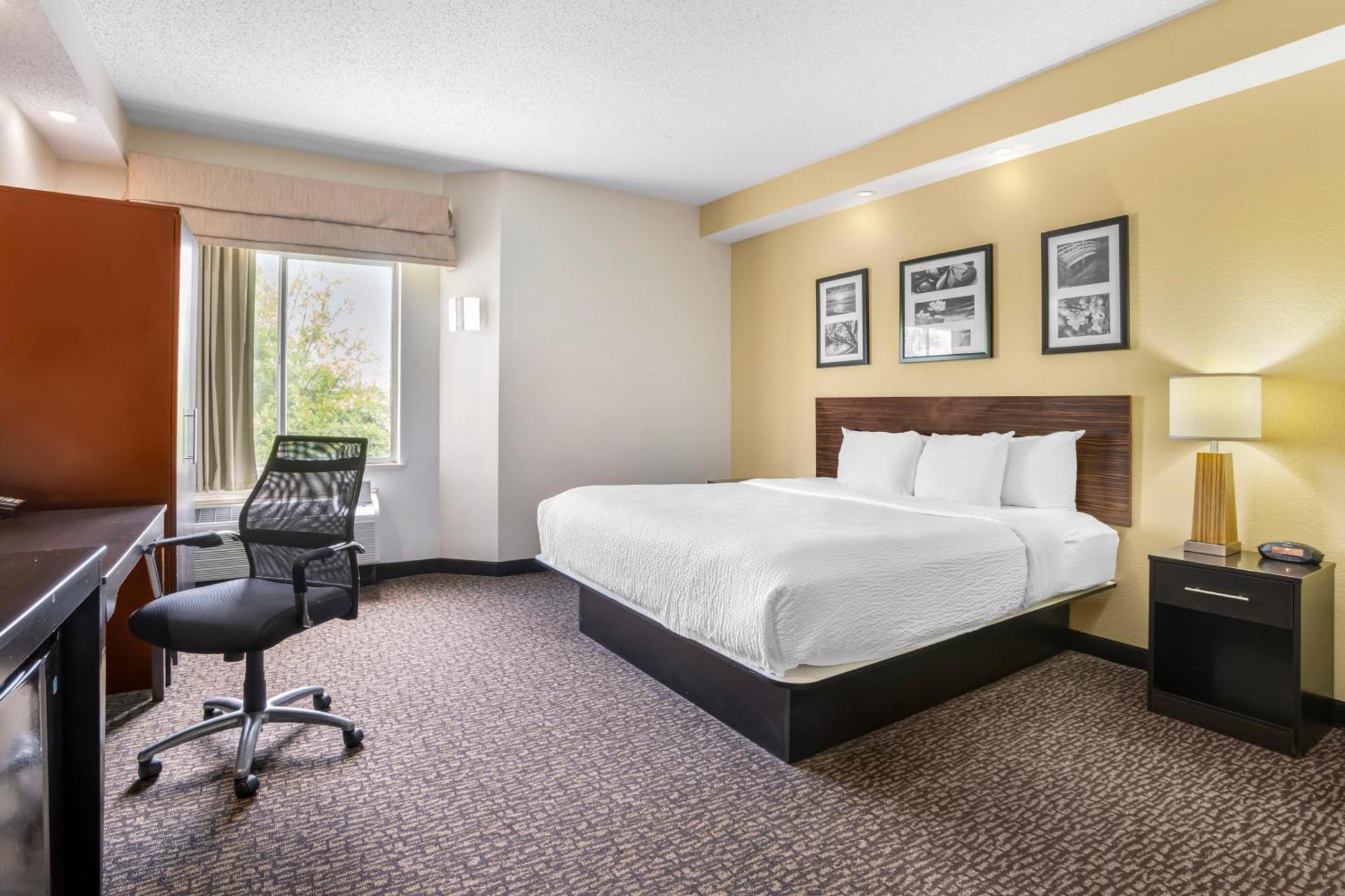 Sleep & At Mills Hotel Concord