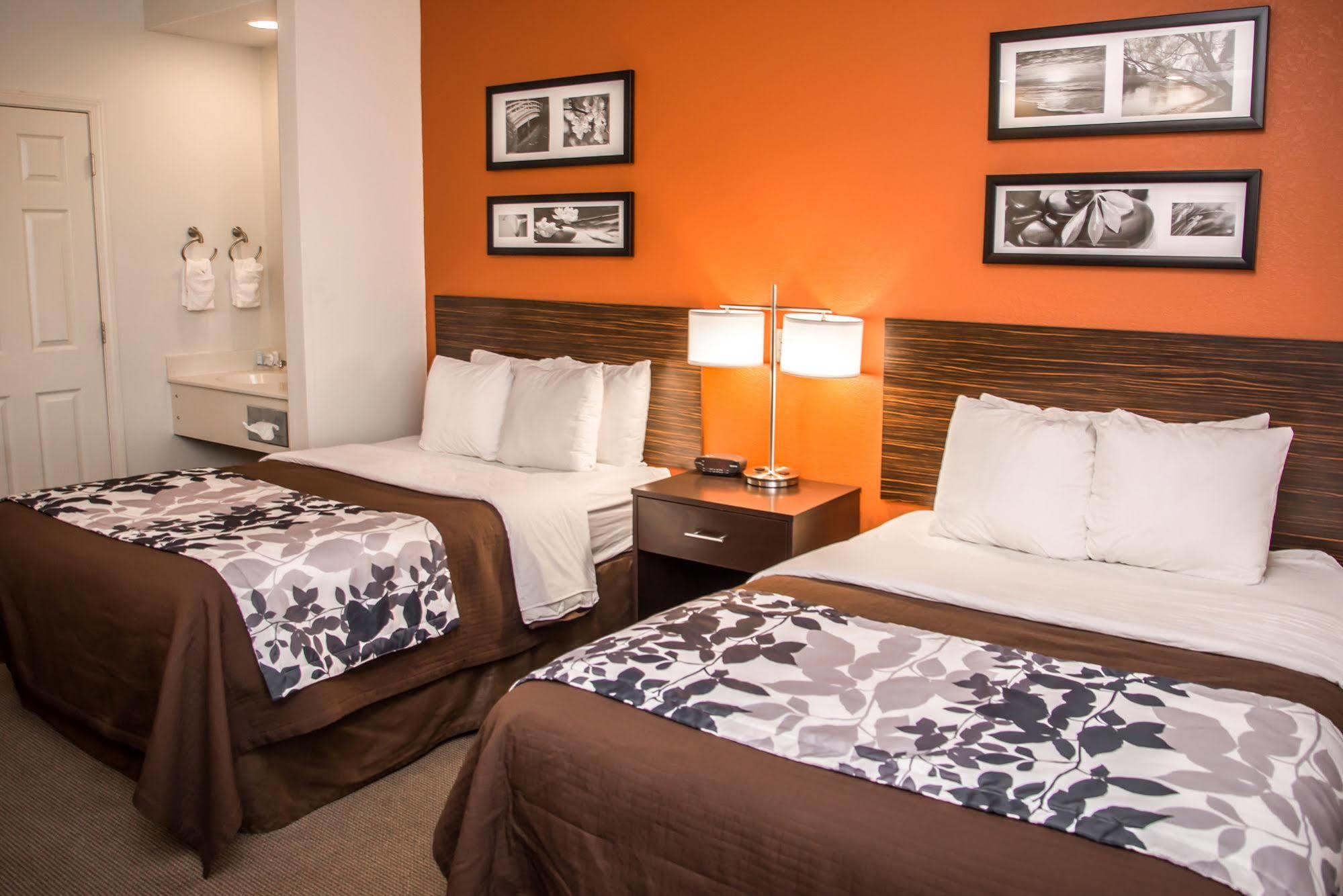 Sleep & At Mills Hotel